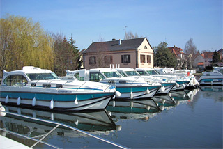 Hausboot-Hafen in Saverne