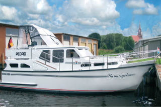 Hausboot Pedro Kreuzer 32 AK Sturmvogel - Außenansicht