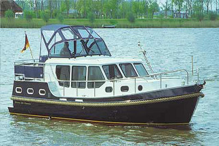 Hausboot Gruno 30 Classic Soraya 2 - Außenansicht