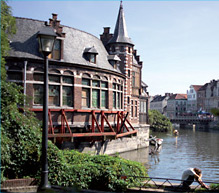 Mit dem Hausboot durch Gent (Belgien)