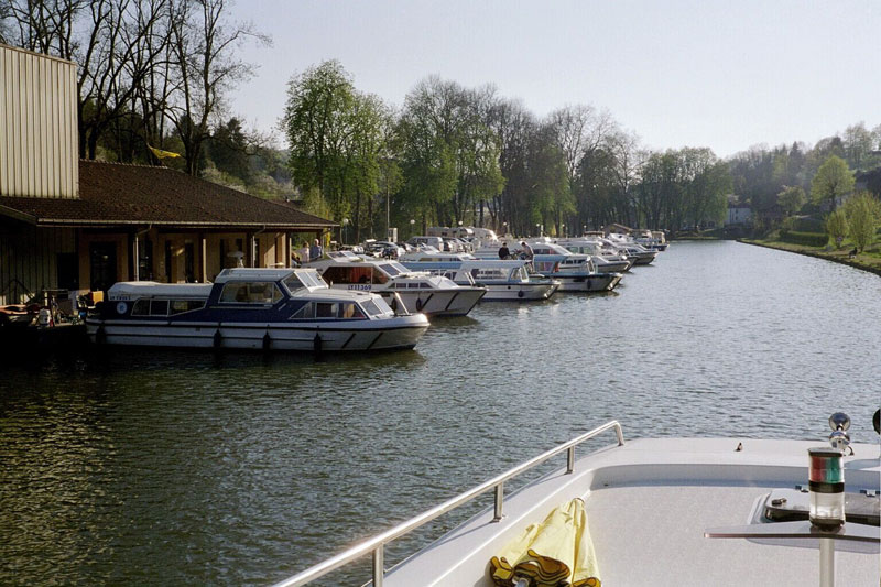 Infos zur HausbootBasis FontenoyleChâteau in der Region Saône