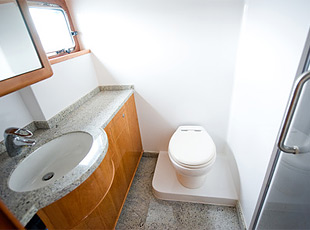 Toiletten auf einem Hausboot