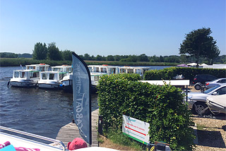 Hausboot-Hafen in Loosdrecht