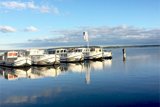 Hausboot-Hafen in Untergöhren
