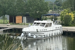 Tarpon 42