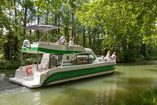 Hausboot Nicols Estivale Quattro Fly C Green - Außenansicht