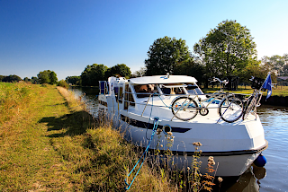 Hausboot Tarpon 32 - Außenansicht