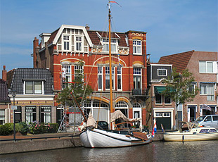 Hausboot-Ferien in Friesland