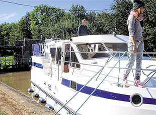 Hausboot-Ferien im Burgund auf dem Canal du Nivernais