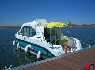 Hausboot-Ferien auf dem Alqueva-Stausee in Portugal