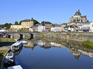 Hausboot-Ferien in Frankreich auf Sarthe, Mayenne und Oudon