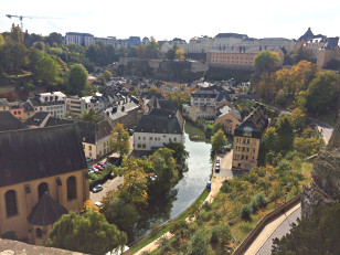 Blick auf die Alzette in Luxemburg