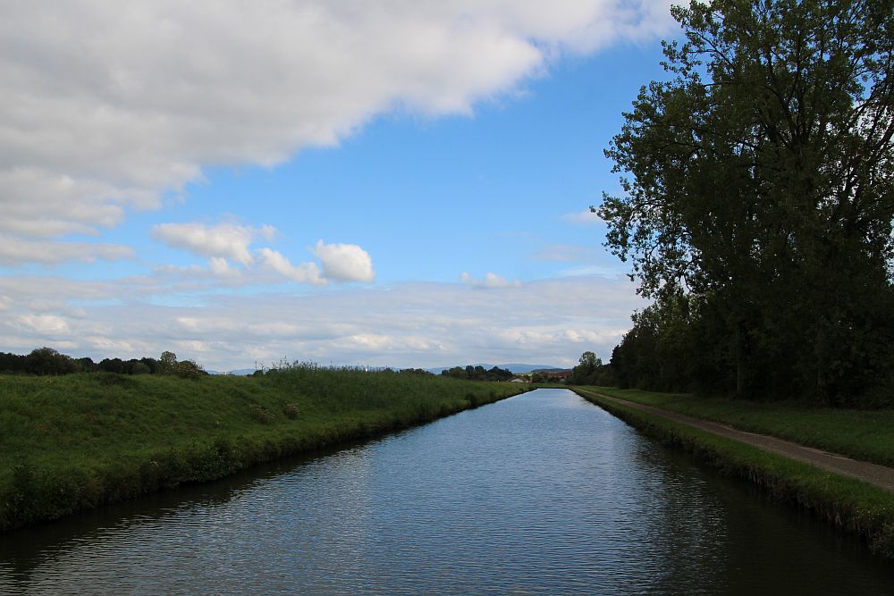 Ostwärts am Rhein-Rhone Kanal